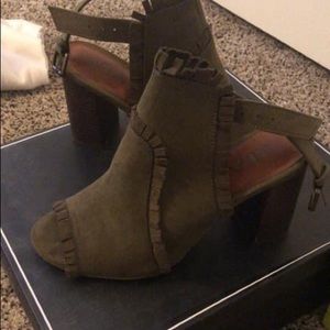 Wedge booties